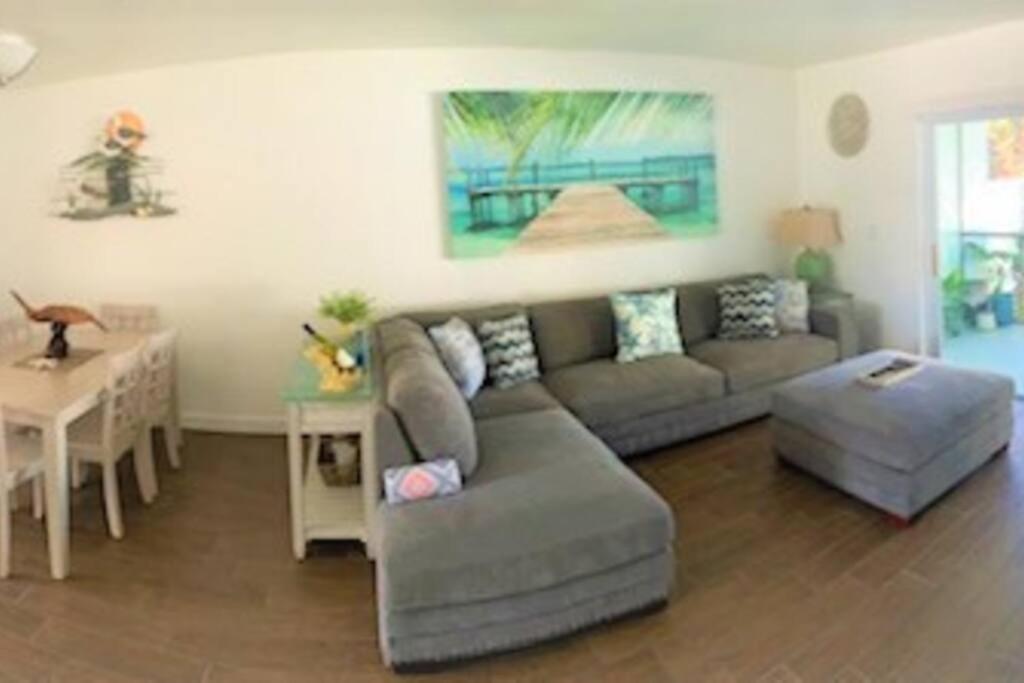 Beautiful Bright & Sparkling 2Bed 1Bath Beach Retreat - Unit 212 Cocoa Beach Buitenkant foto