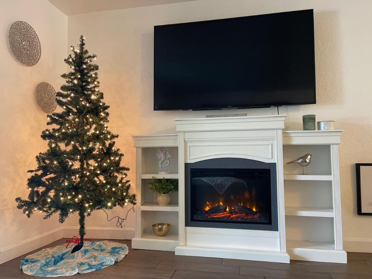 Beautiful Bright & Sparkling 2Bed 1Bath Beach Retreat - Unit 212 Cocoa Beach Buitenkant foto
