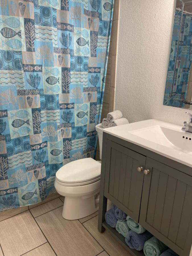 Beautiful Bright & Sparkling 2Bed 1Bath Beach Retreat - Unit 212 Cocoa Beach Buitenkant foto